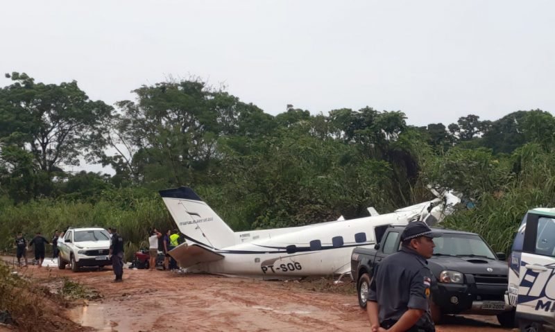 Corpos de 14 vítimas de queda de avião no Amazonas vão para Manaus