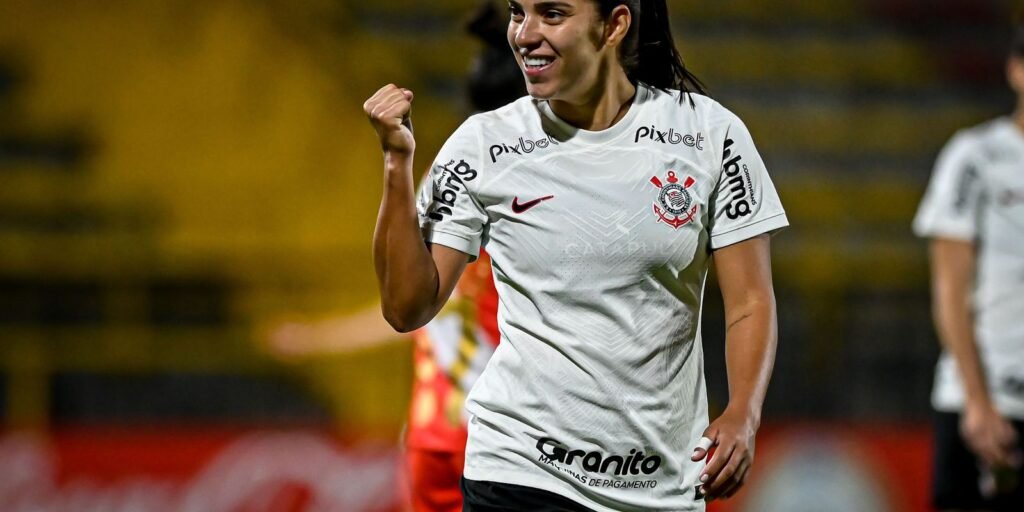 Corinthians goleia e se garante nas quartas da Libertadores feminina