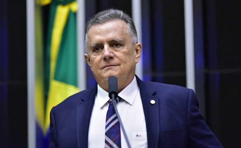 Deputados aprovam protocolo sobre adesão do Brasil à Organização Europeia para Pesquisa Nuclear – Notícias