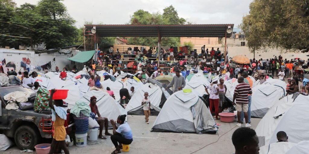 Haiti: desabrigados esperam que força apoiada pela ONU traga segurança