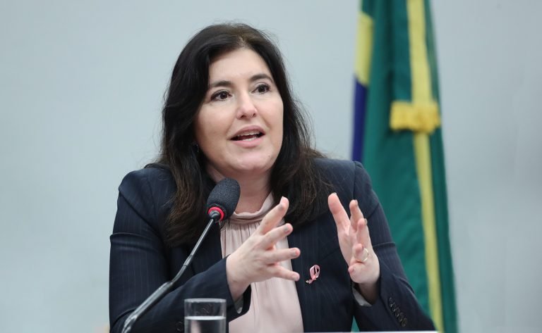 Audiência Pública - Apresentação e debate sobre o PPA 2024-2027. Ministra do Planejamento e Orçamento do Brasil, Simone Tebet.