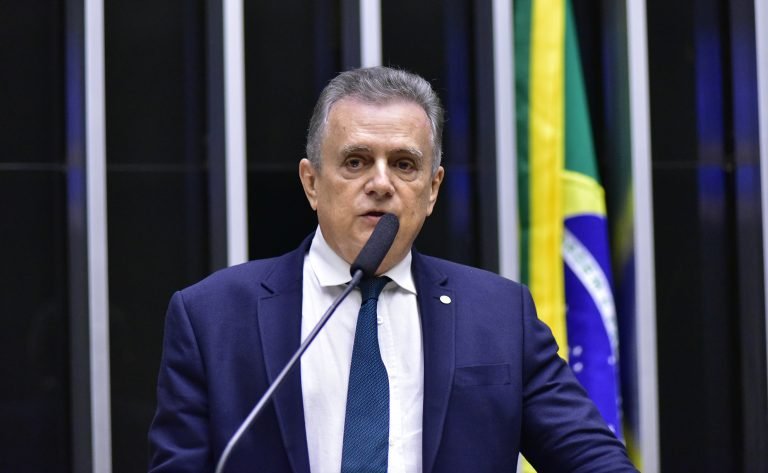 Homenagem os Duzentos Anos do Ministério das Relações Exteriores do Brasil. Dep. Flávio Nogueira(PT - PI)
