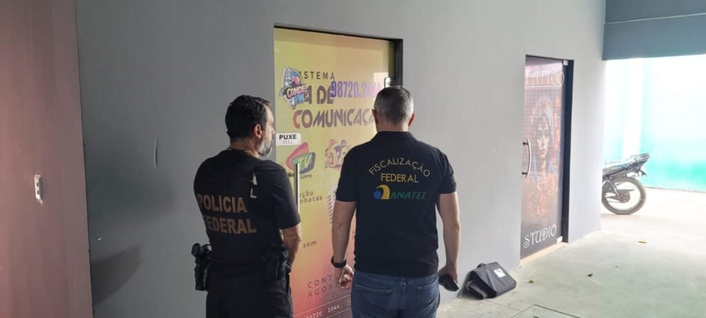 PF deflagra operação para desarticular rádio FM clandestina no Conde, na PB PF deflagra operação para desarticular rádio FM clandestina no Conde, na PB