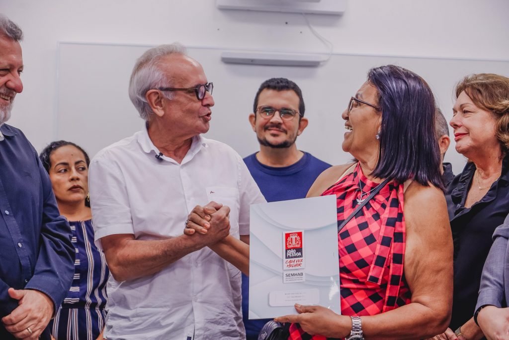 Regularização Fundiária da Prefeitura de João Pessoa vai beneficiar mais de 2,5 mil famílias em nove bairros