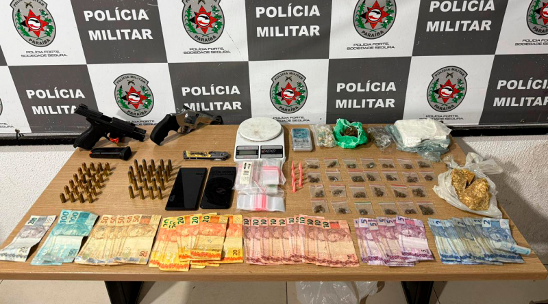 Troca de tiros termina com três presos por tráfico de drogas em João Pessoa Troca de tiros termina com três presos por tráfico de drogas em João Pessoa