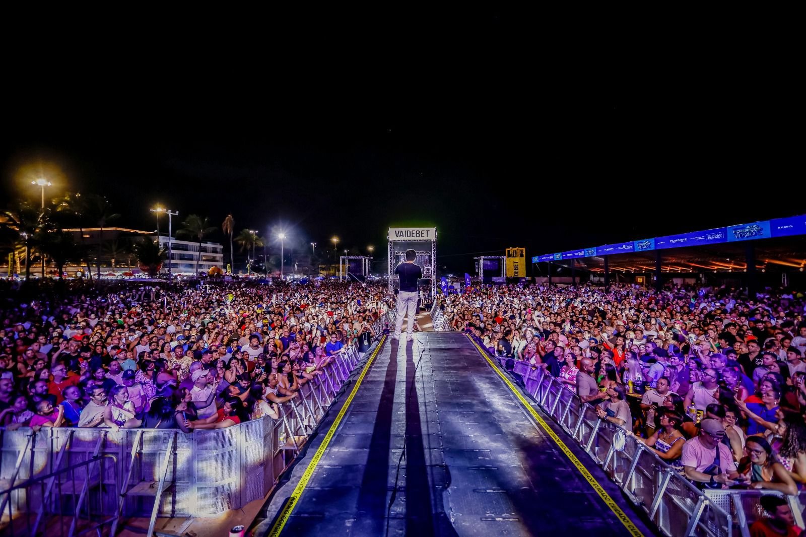 Público elogia segurança, atrações e estrutura do Festival Forró Verão na segunda noite de evento