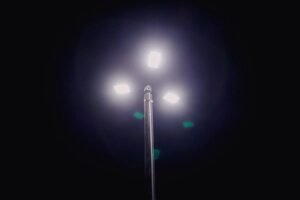 Cícero Lucena entrega iluminação em LED em mais 15 bairros e João Pessoa chega a 48 localidades contempladas