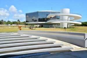 Mostra de Artesanato Permanente na Estação Cabo Branco fortalece a economia criativa