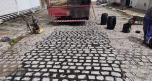 Secretaria de Infraestrutura segue com operação tapa-buraco em 28 bairros de João Pessoa
