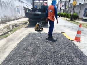 Seinfra finaliza a semana com serviços da operação tapa-buraco em 25 bairros de João Pessoa