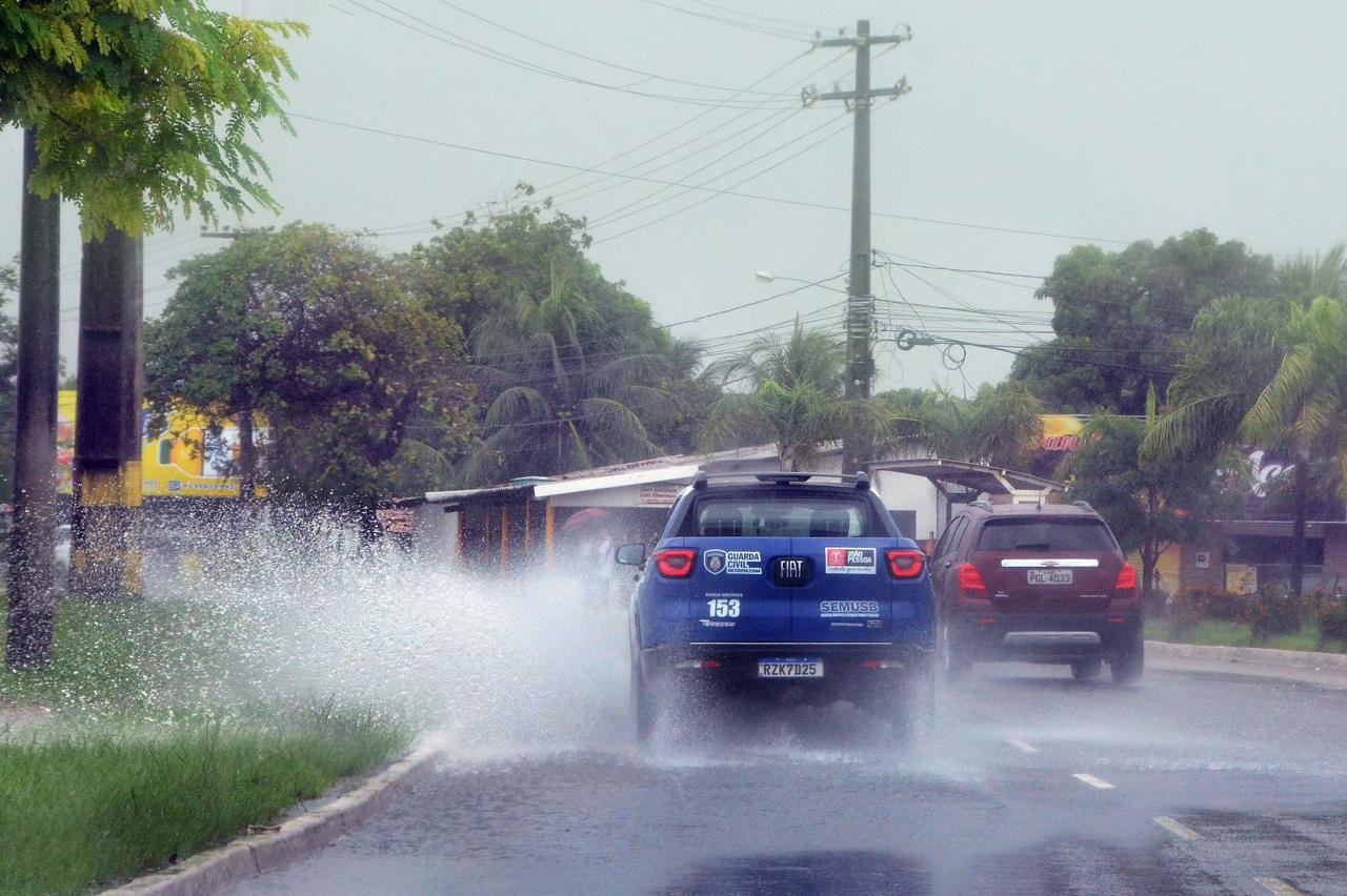 Inmet divulga alerta de chuvas para João Pessoa e mais 93 cidades até domingo (7)