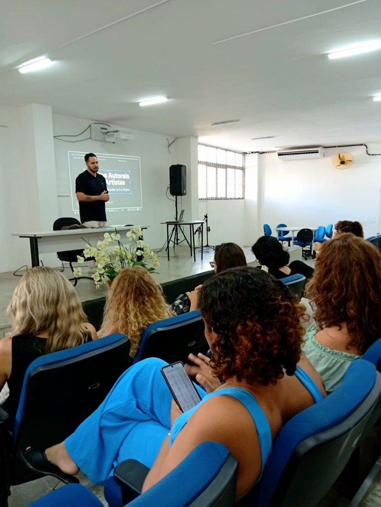 Parceria entre Prefeitura de João Pessoa e UFPB oferta curso de especialização em gestão escolar no Polo UAB-JP