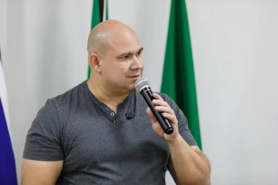 Detalhes da decisão do prefeito de Cuiabá sobre servidores que manifestam apoio ao PT
