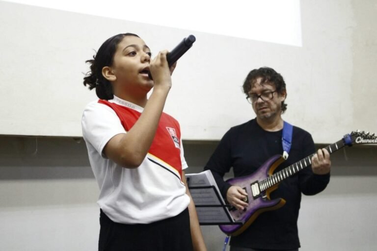 Alunos da Rede Municipal se apresentam no Parque Linear do Valentina na final do Festival de Música Estudantil