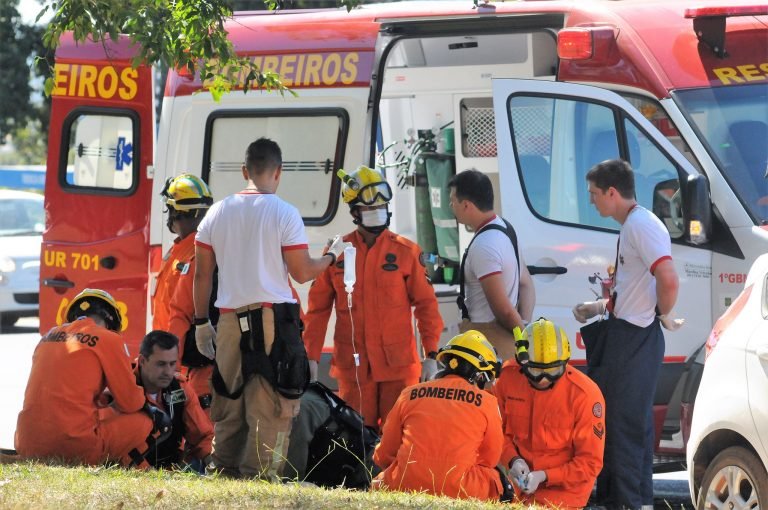 Lei permite usar recursos de emendas para atendimento pré-hospitalar realizado
por bombeiros
