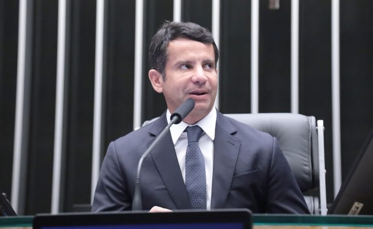 Projeto cria cadastro nacional para pacientes com doenças raras Projeto cria cadastro nacional para pacientes com doenças raras
