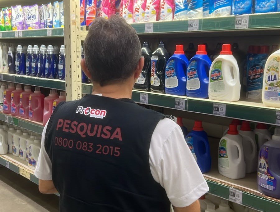 Pesquisa do Procon-JP para preços de produtos de limpeza registra variação de mais de 170% no desinfetante Pesquisa do Procon-JP para preços de produtos de limpeza registra variação de mais de 170% no desinfetante