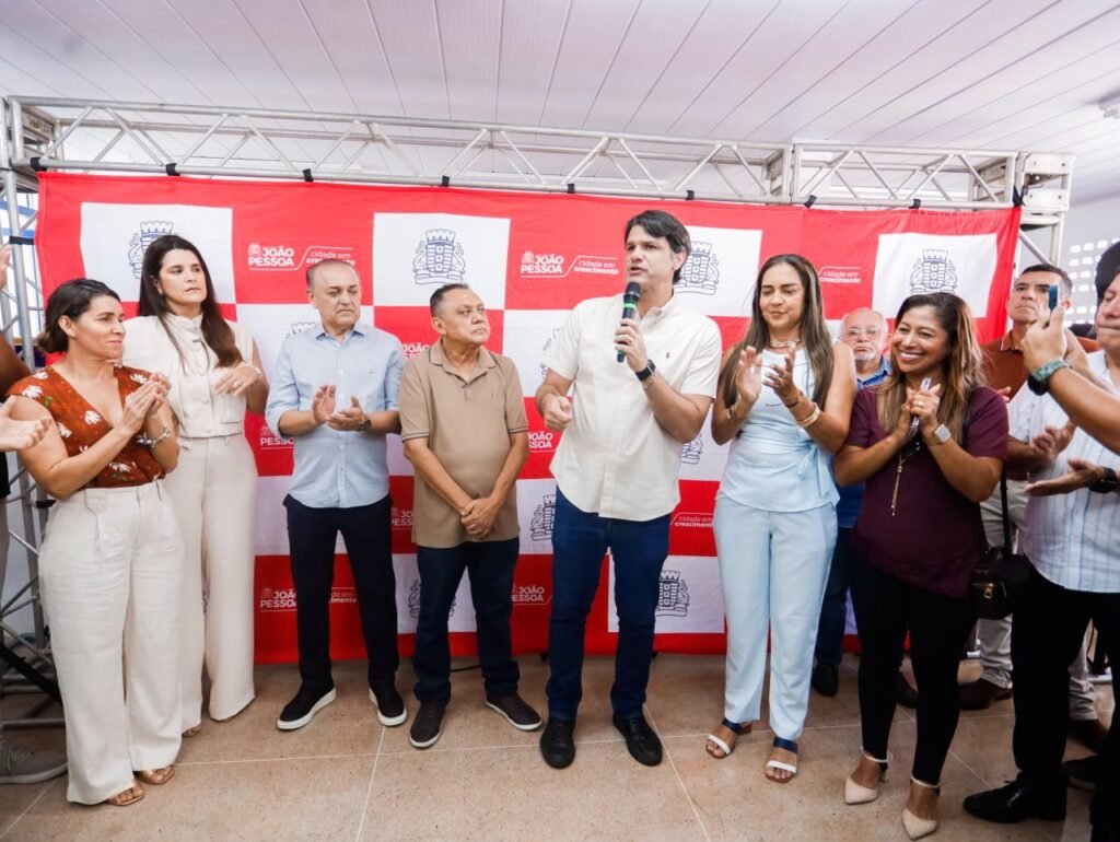 Leo Bezerra entrega novo Ninho do Saber na Citex e projeta mais unidades na cidade Leo Bezerra entrega novo Ninho do Saber na Citex e projeta mais unidades na cidade